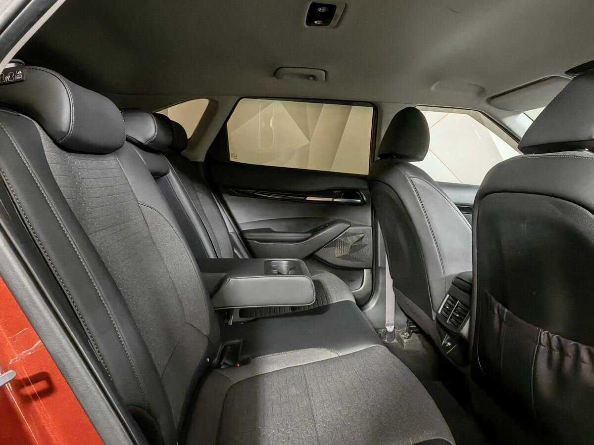 Kia Seltos с пробегом — 2021 год. Фото: #11