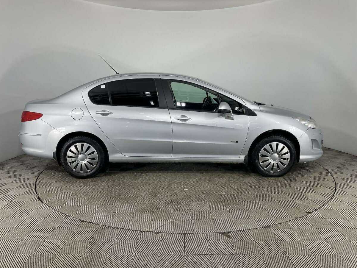 Peugeot 408 с пробегом — 2016 год. Фото: #3