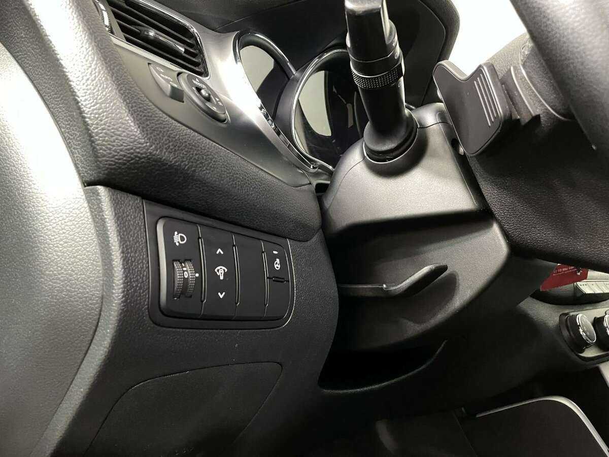 Kia Ceed с пробегом — 2013 год. Фото: #8