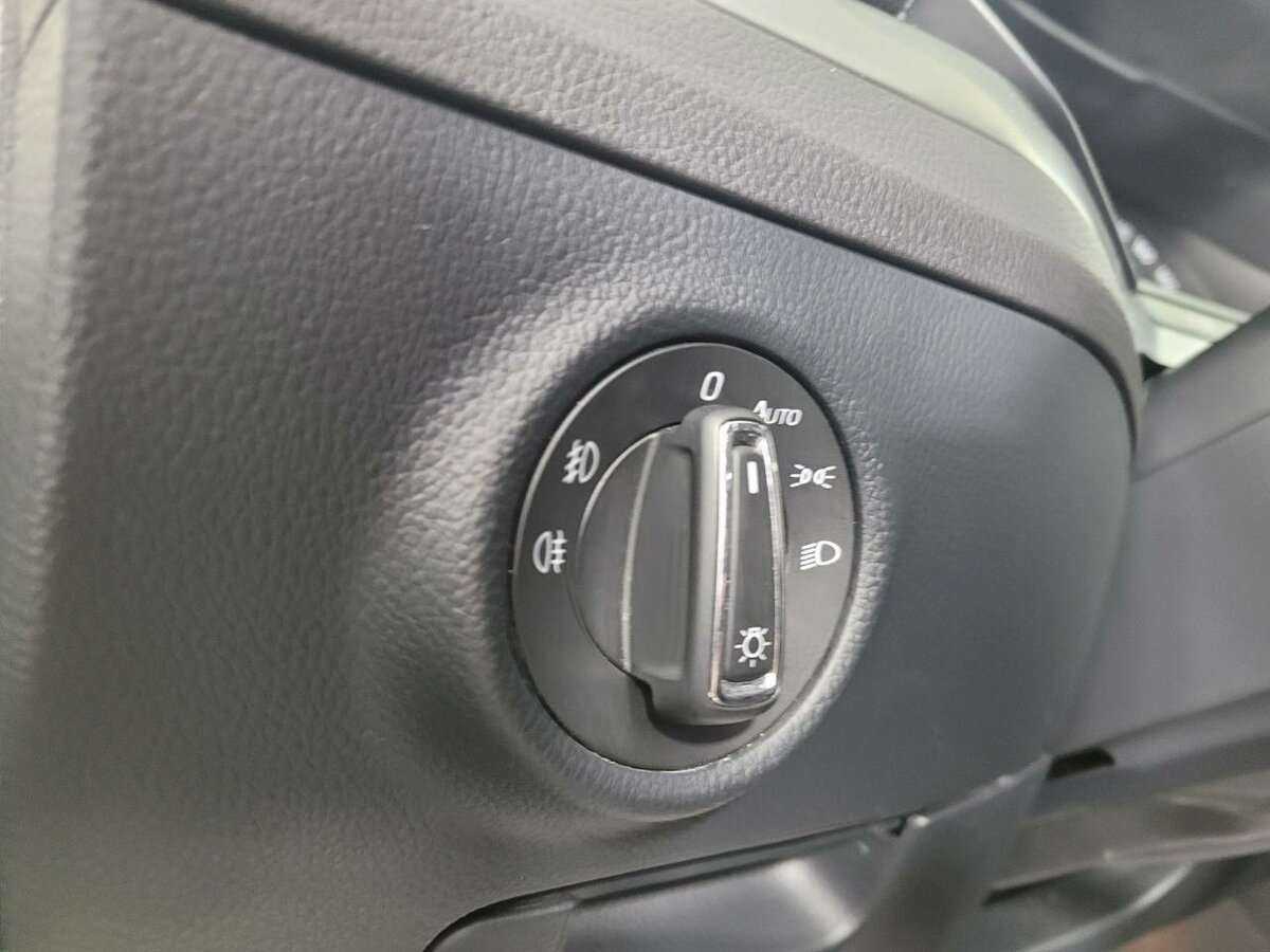 Skoda Superb с пробегом — 2016 год. Фото: #8