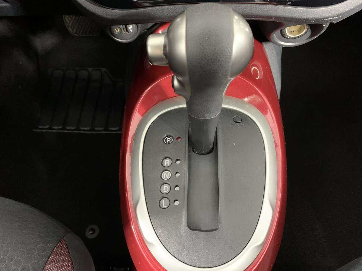 Nissan Juke с пробегом — 2014 год. Фото: #15