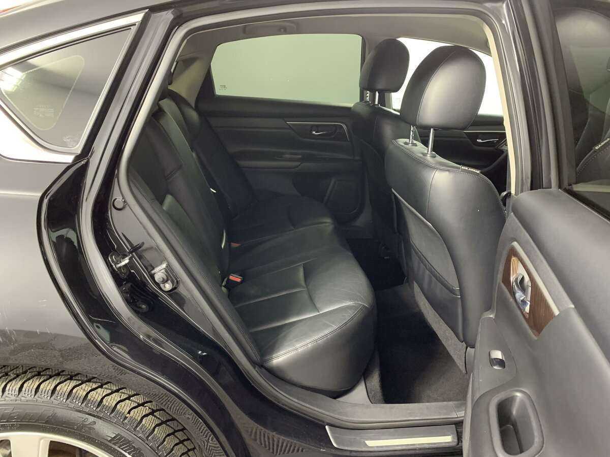 Nissan Teana с пробегом — 2015 год. Фото: #18