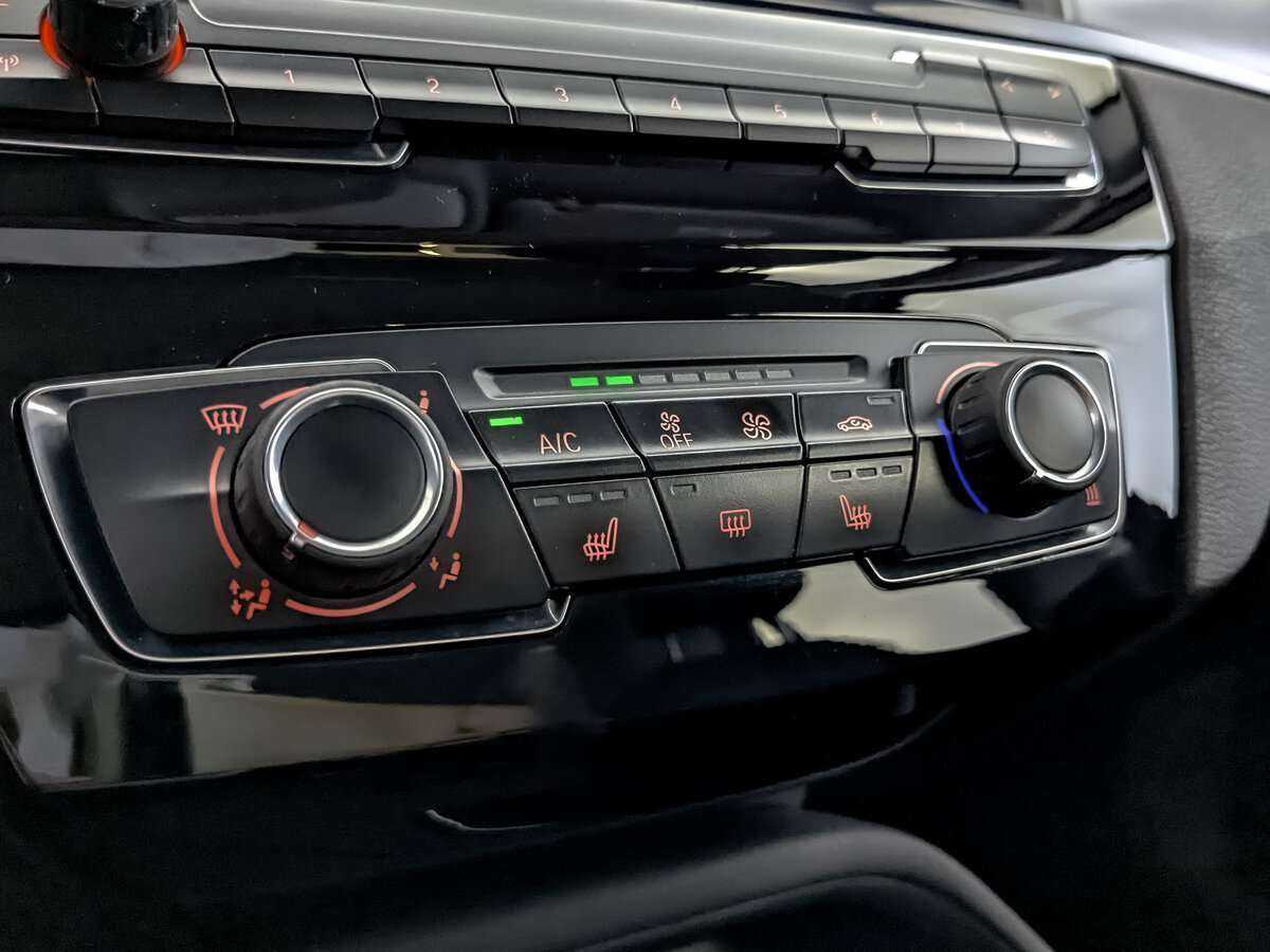 BMW X1 с пробегом — 2019 год. Фото: #16