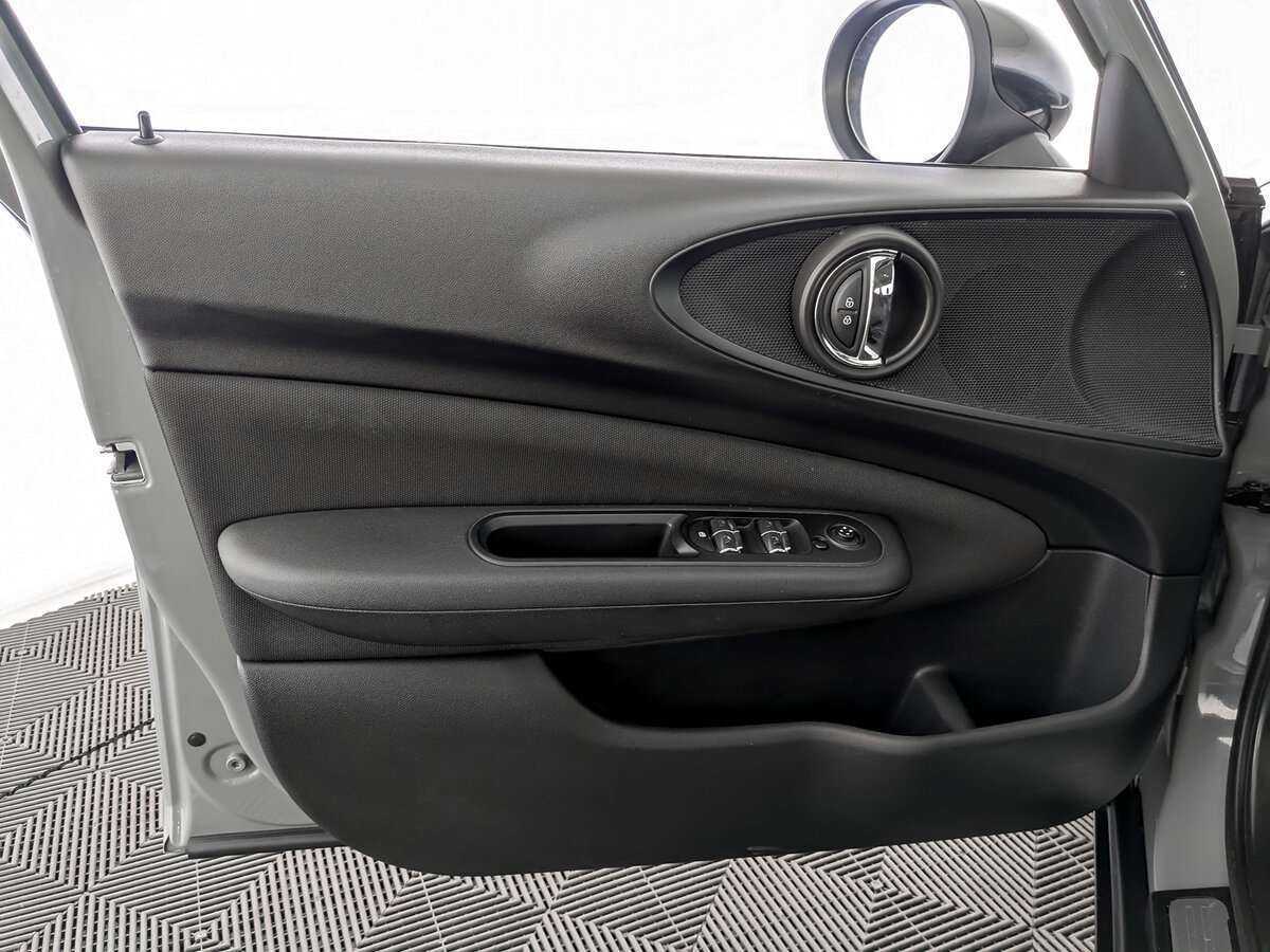 Mini Clubman с пробегом — 2017 год. Фото: #14