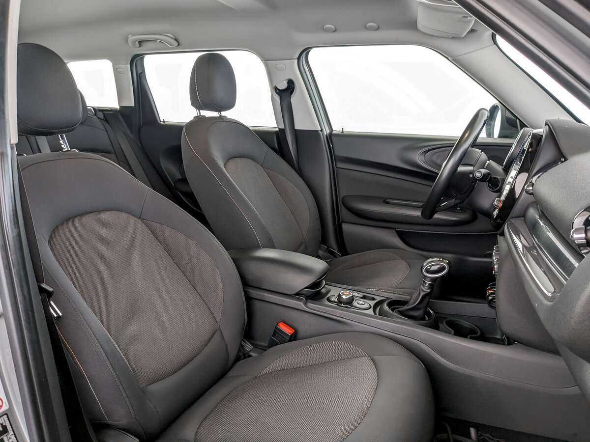 Mini Clubman с пробегом — 2017 год. Фото: #18