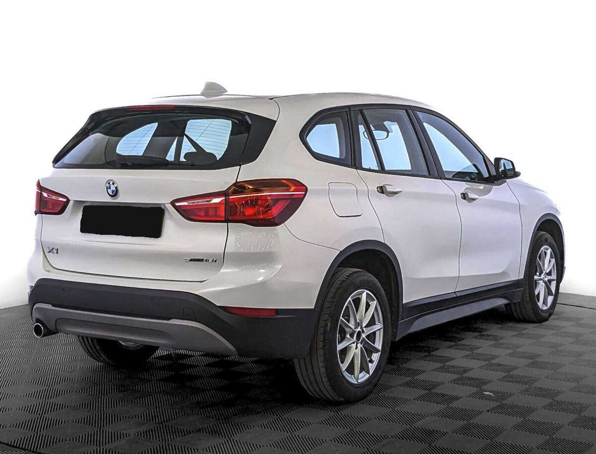 BMW X1 с пробегом — 2019 год. Фото: #4
