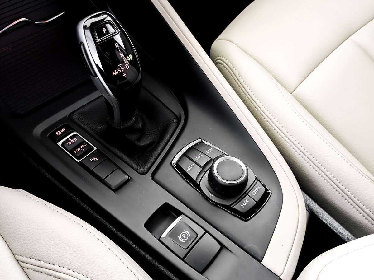 BMW X1 с пробегом — 2021 год. Фото: #21