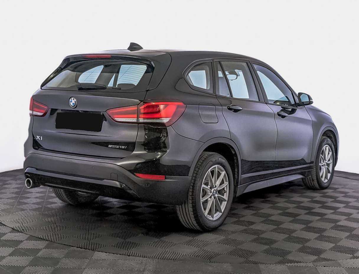 BMW X1 с пробегом — 2021 год. Фото: #4
