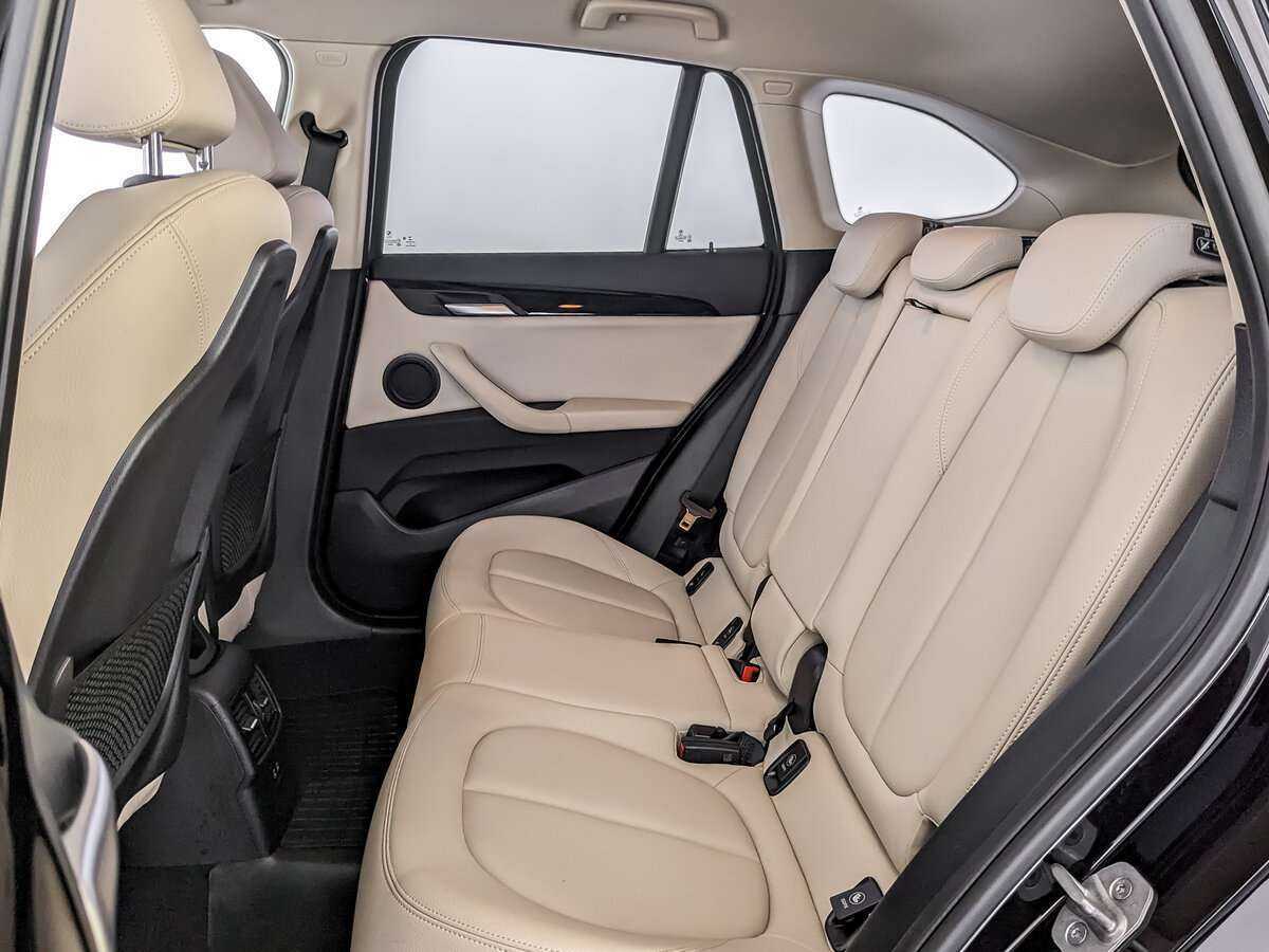 BMW X1 с пробегом — 2021 год. Фото: #9