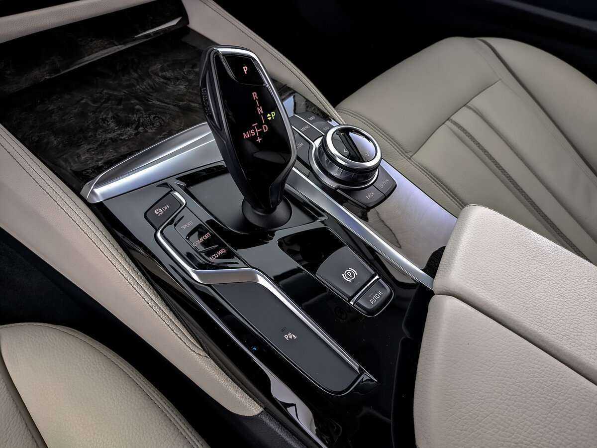 BMW 5 серии с пробегом — 2017 год. Фото: #21