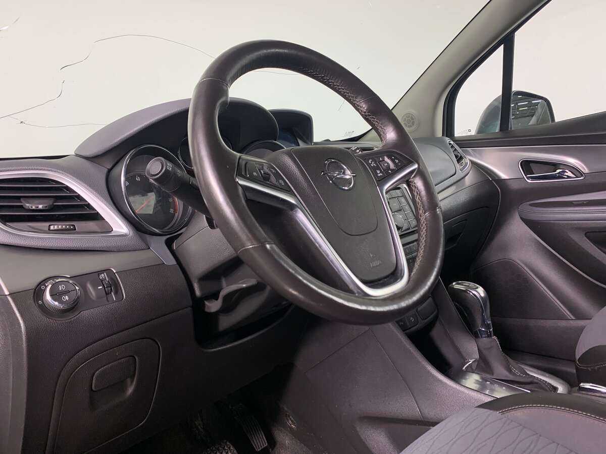 Opel Mokka с пробегом — 2014 год. Фото: #8