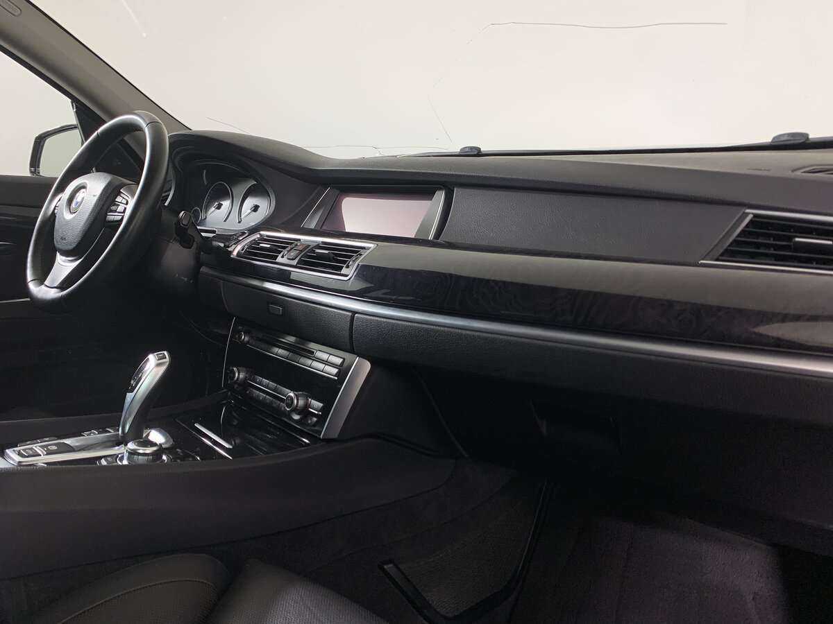 BMW 5 серии с пробегом — 2012 год. Фото: #10