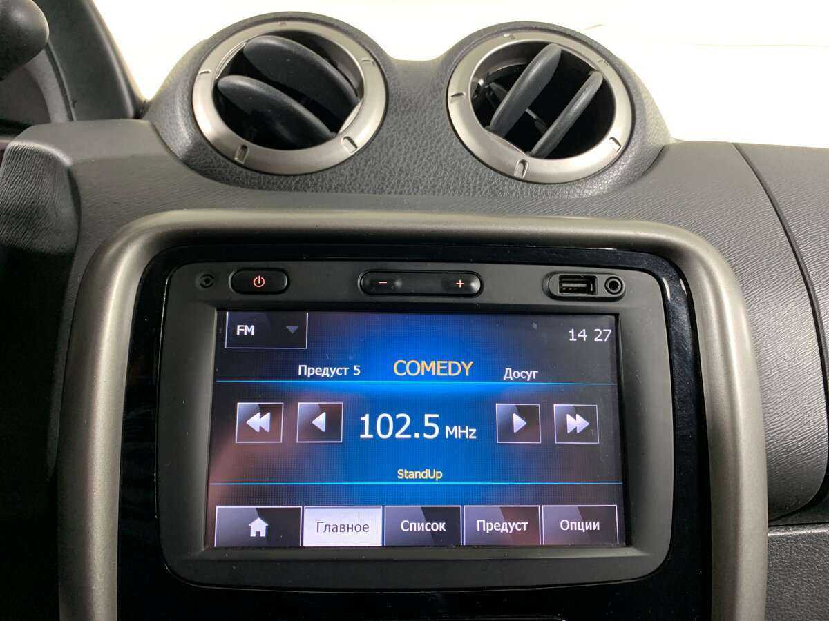 Renault Duster с пробегом — 2014 год. Фото: #12