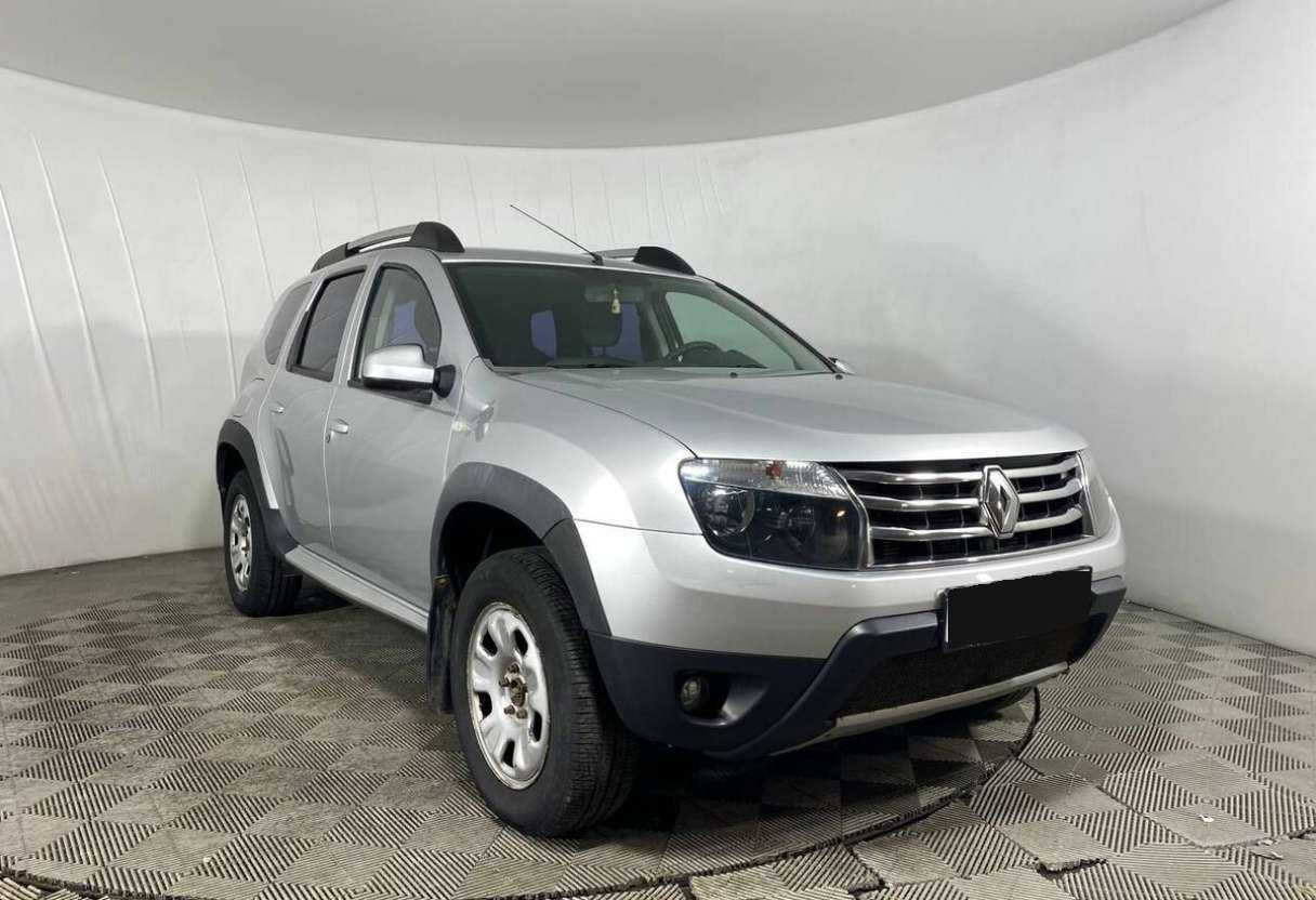 Renault Duster с пробегом — 2014 год. Фото: #2