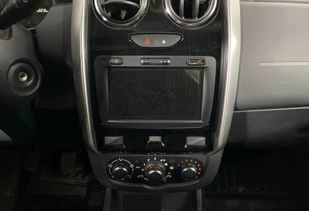 Lada (ВАЗ) Largus с пробегом — 2021 год. Фото: #11