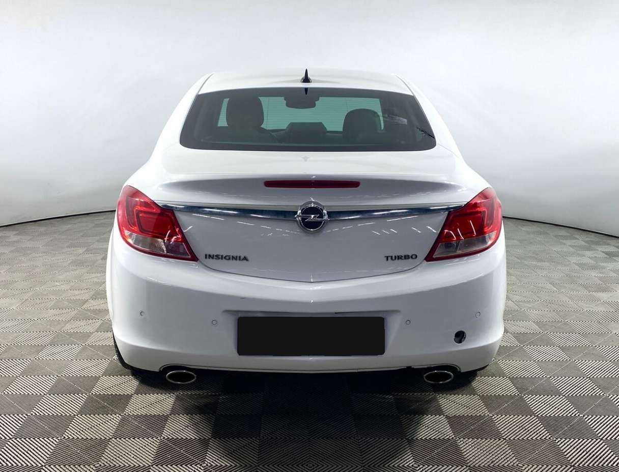 Opel Insignia с пробегом — 2013 год. Фото: #4