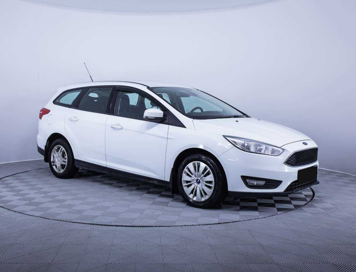 Ford Focus с пробегом — 2015 год. Фото: #2