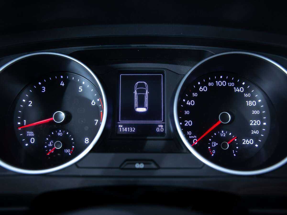 Volkswagen Tiguan с пробегом — 2018 год. Фото: #13