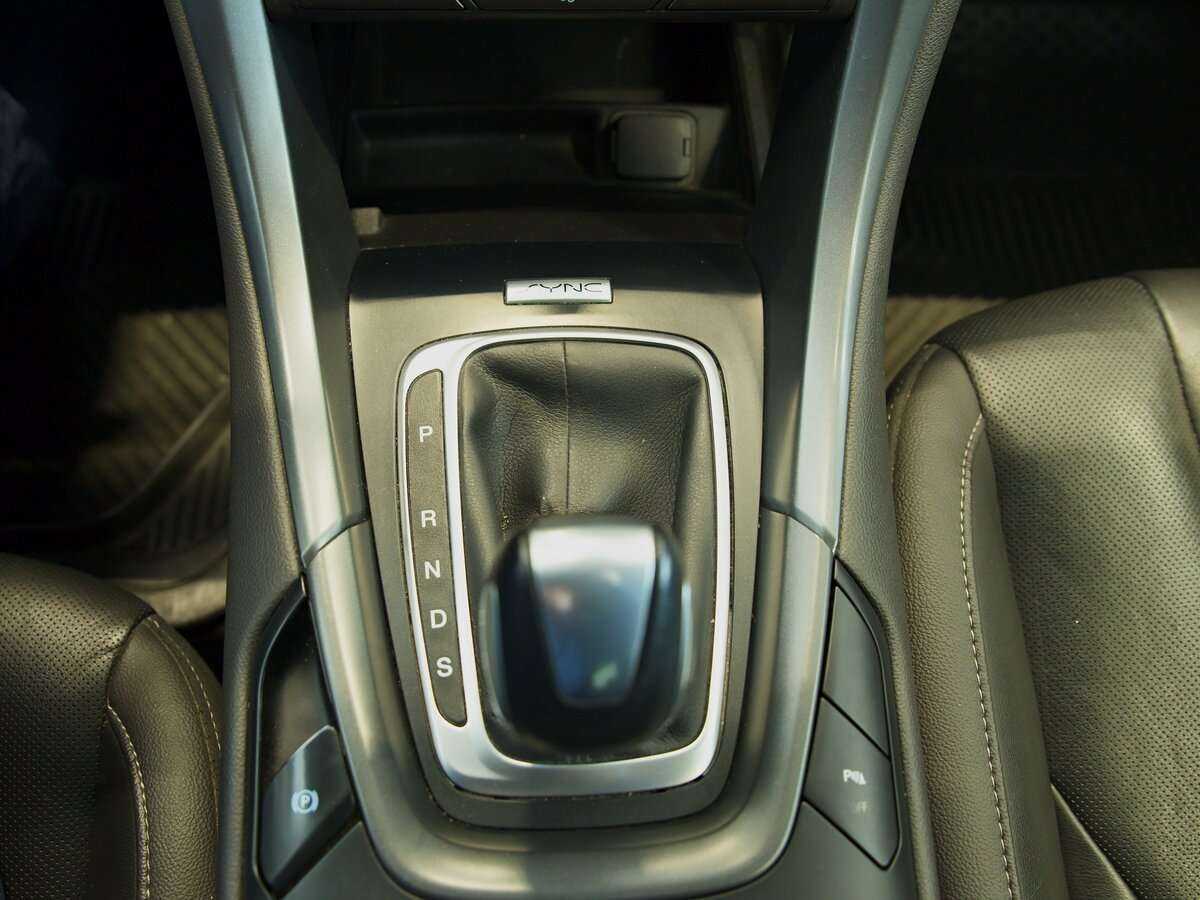 Ford Mondeo с пробегом — 2017 год. Фото: #9