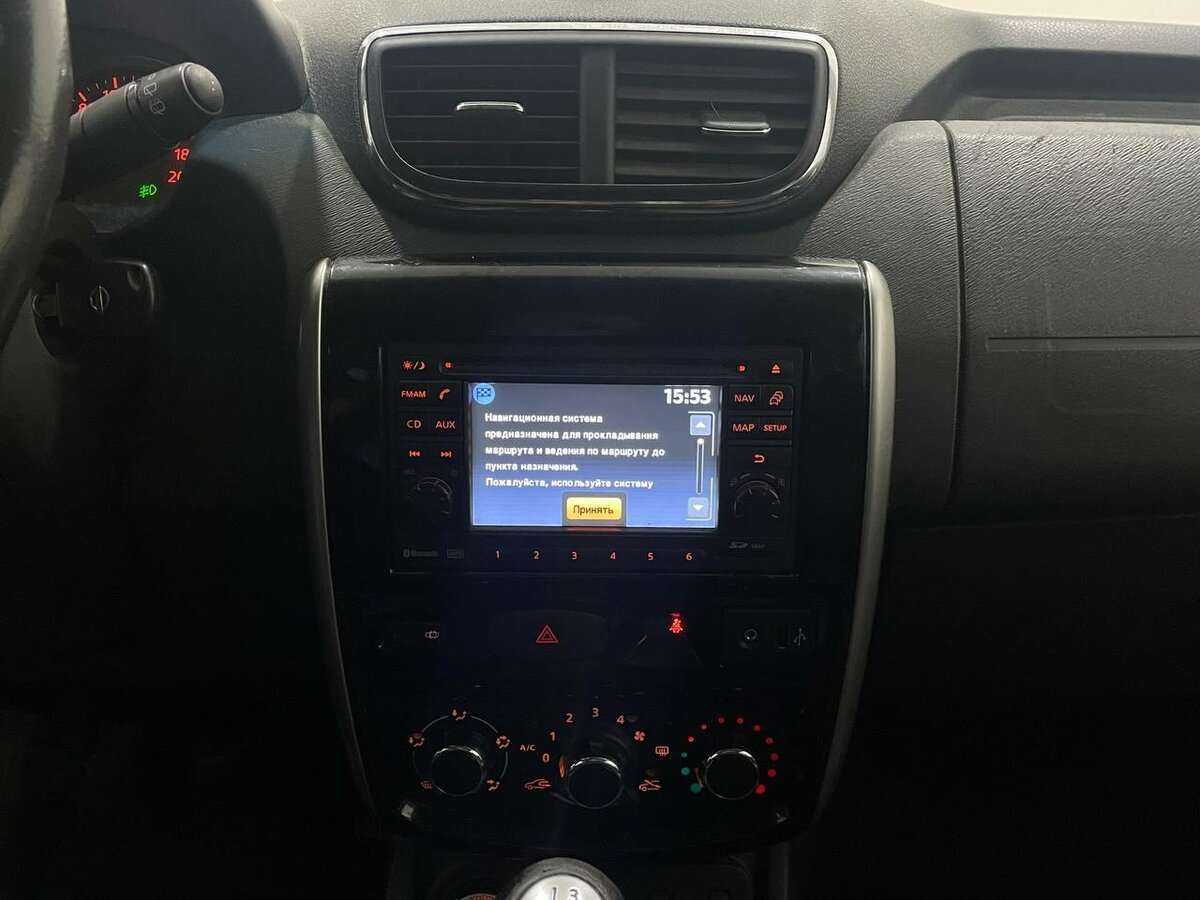 Nissan Terrano с пробегом — 2015 год. Фото: #6