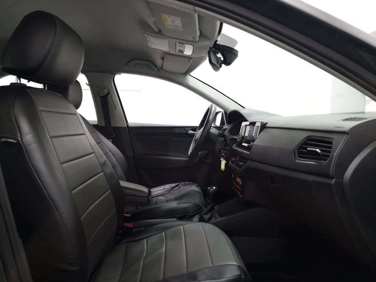 Volkswagen Polo с пробегом — 2021 год. Фото: #5