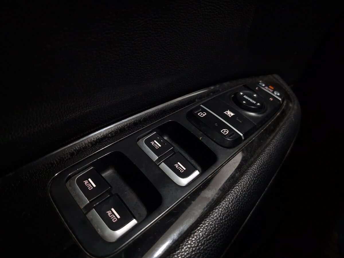 Kia Optima с пробегом — 2016 год. Фото: #16