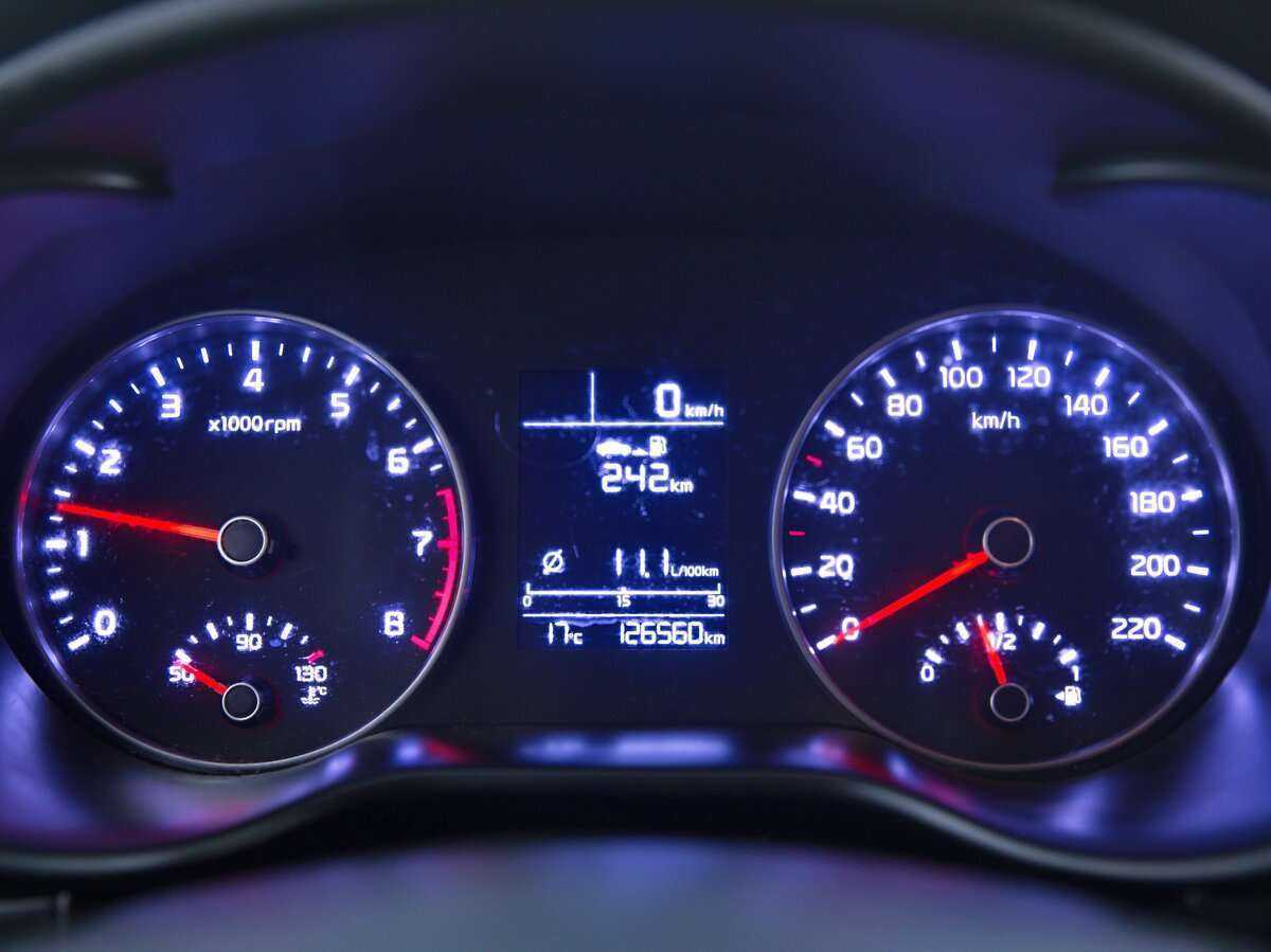 Kia Rio с пробегом — 2017 год. Фото: #9