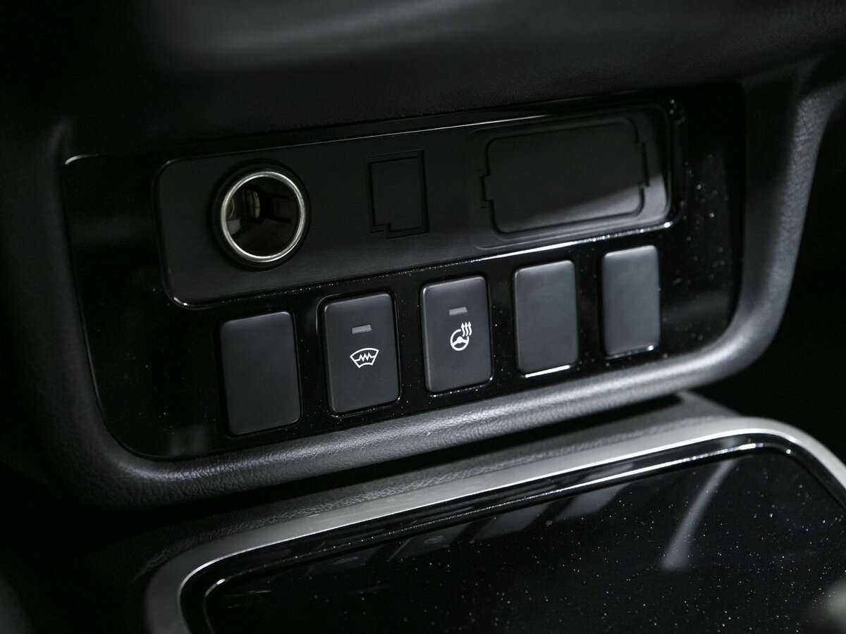 Mitsubishi Outlander с пробегом — 2018 год. Фото: #12