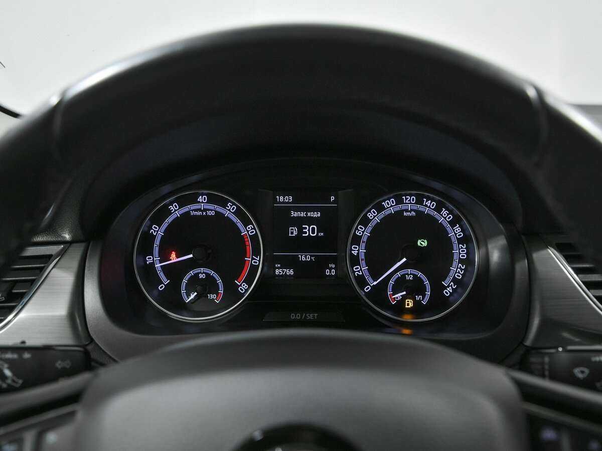 Skoda Rapid с пробегом — 2019 год. Фото: #5