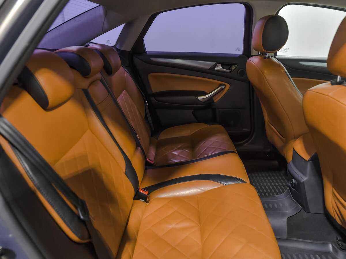 Ford Mondeo с пробегом — 2012 год. Фото: #13