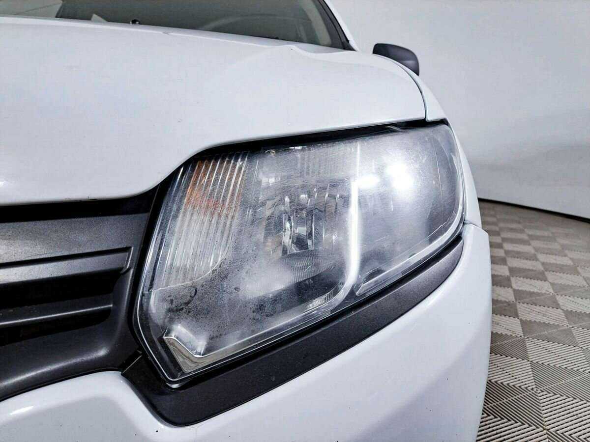 Renault Logan с пробегом — 2016 год. Фото: #16