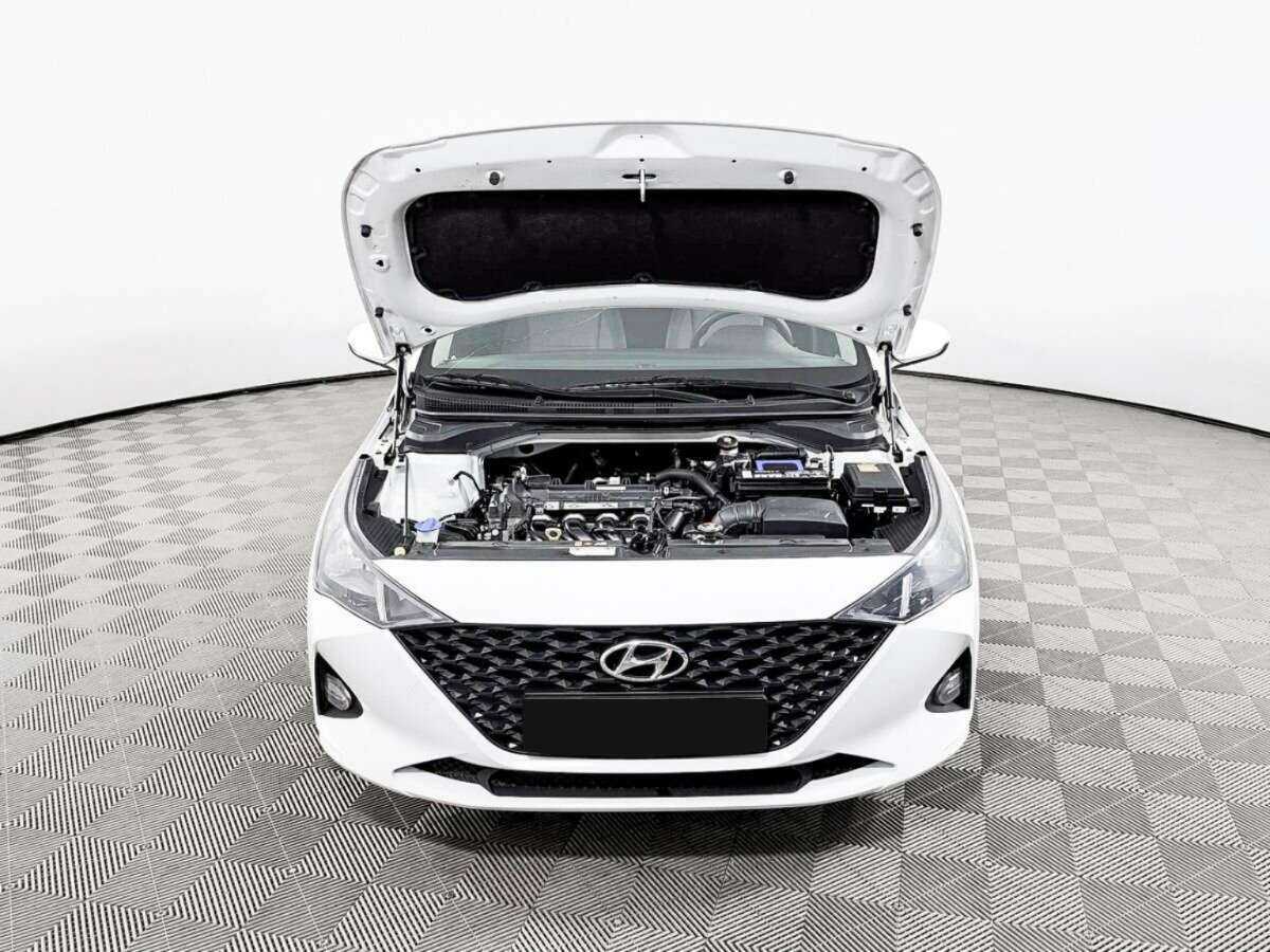 Hyundai Solaris с пробегом — 2021 год. Фото: #8