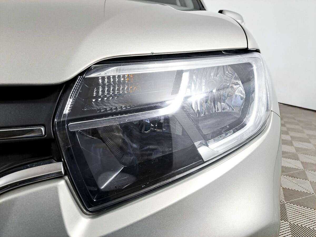 Renault Sandero с пробегом — 2021 год. Фото: #14