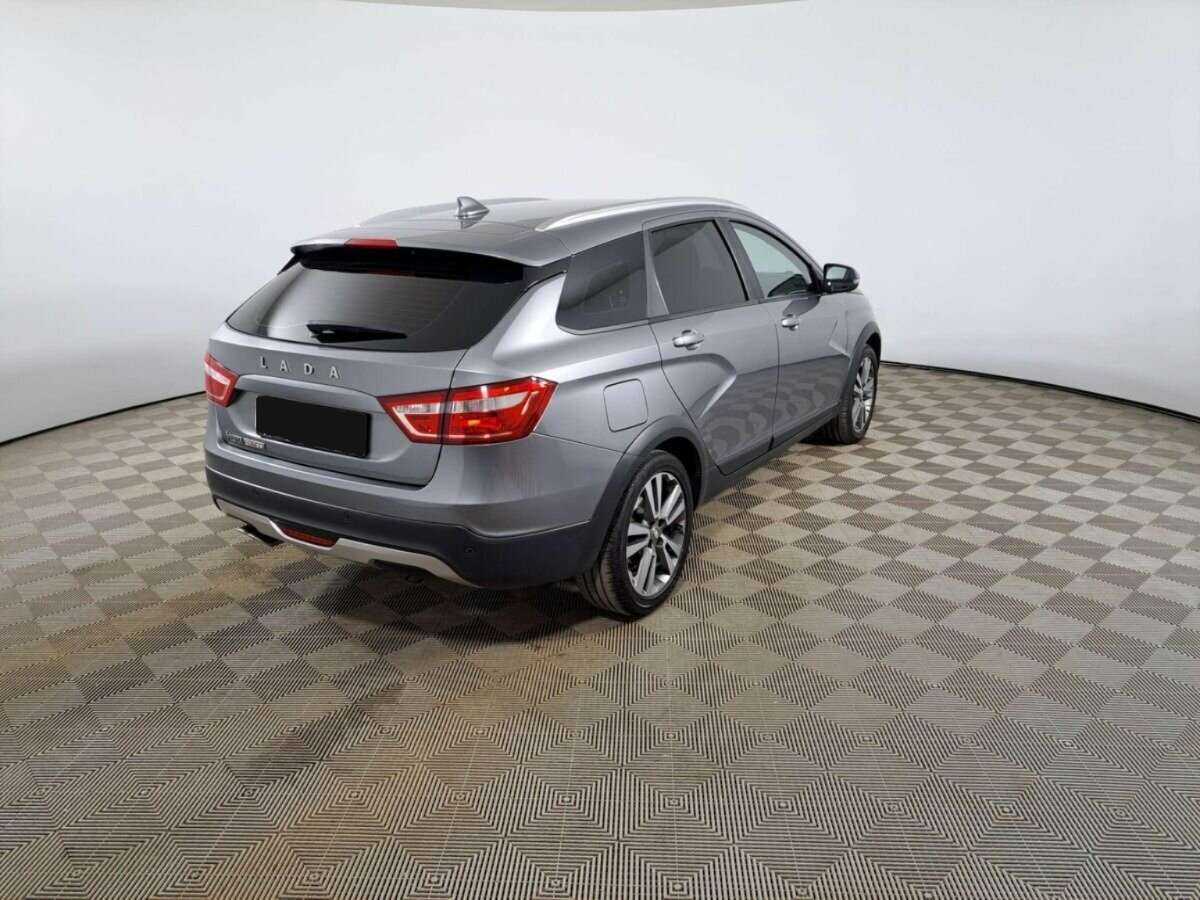 Lada (ВАЗ) Vesta с пробегом — 2021 год. Фото: #4