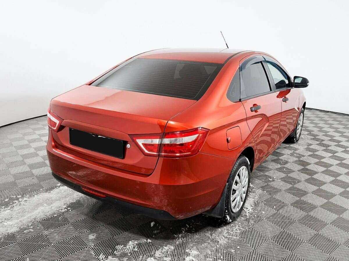 Lada (ВАЗ) Vesta с пробегом — 2016 год. Фото: #4