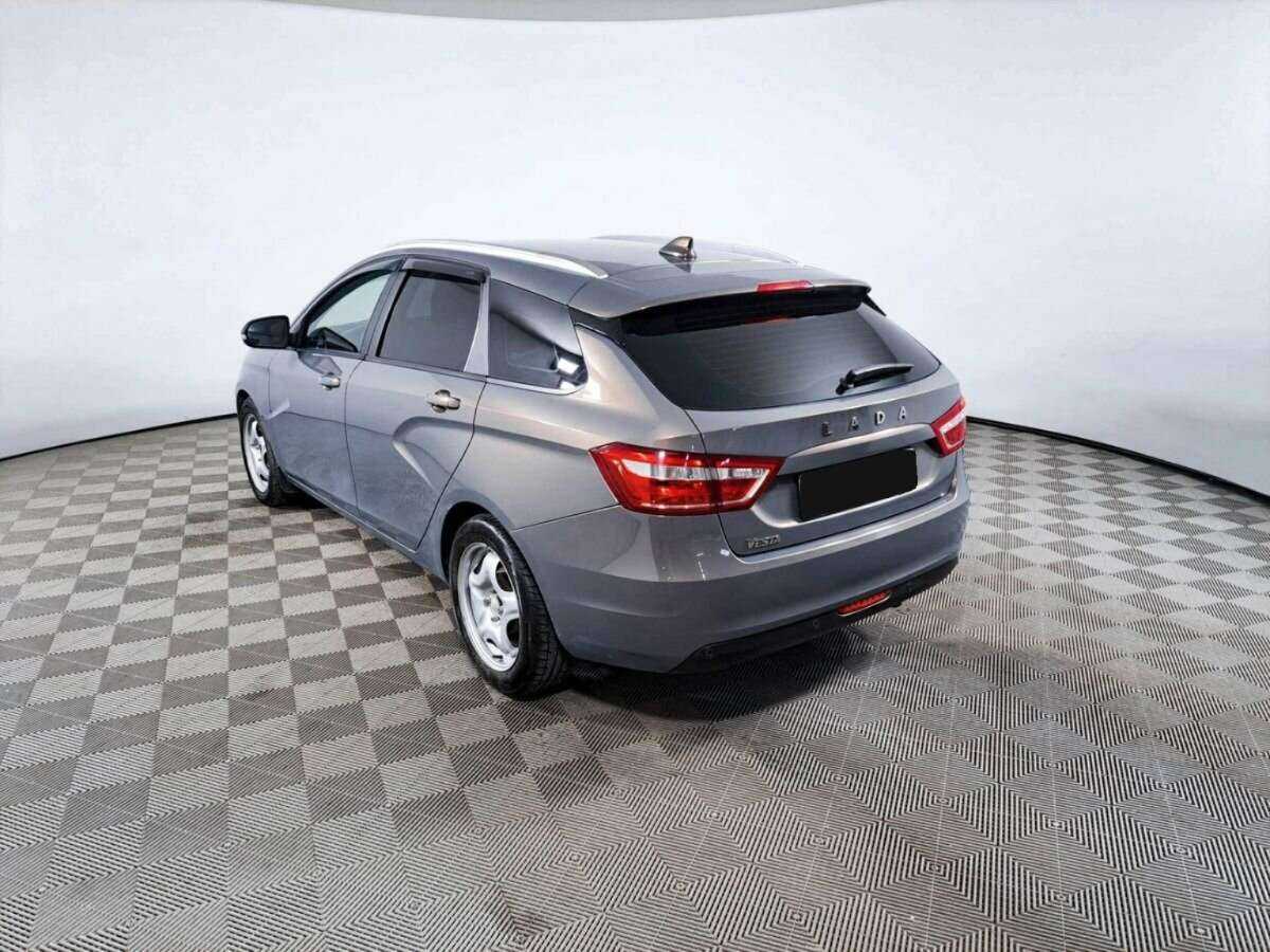 Lada (ВАЗ) Vesta с пробегом — 2019 год. Фото: #6