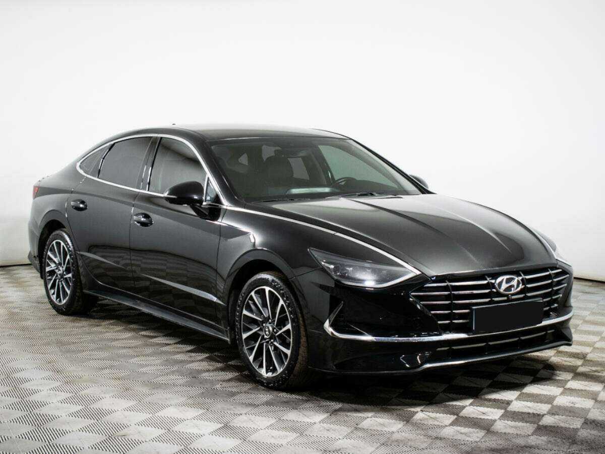 Hyundai Sonata с пробегом — 2020 год. Фото: #2