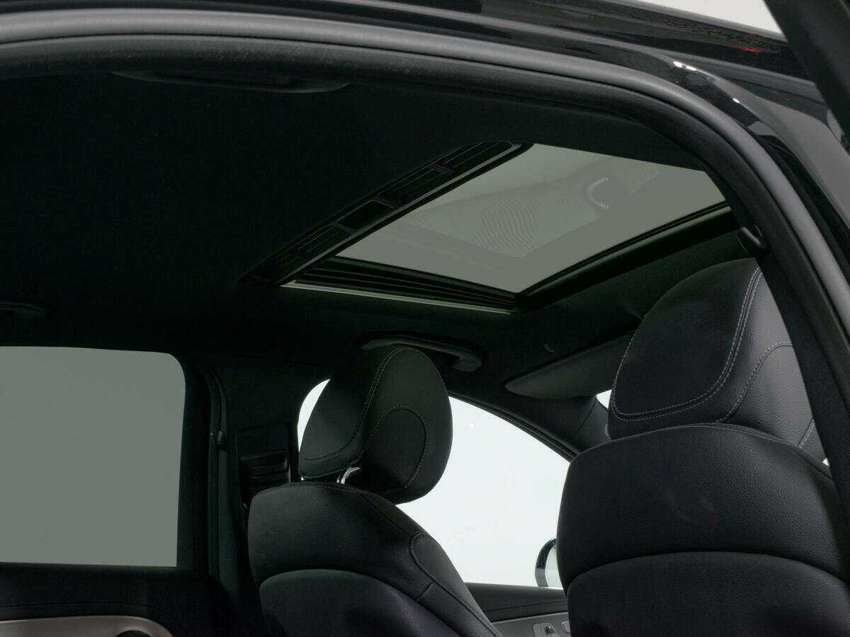 Mercedes-Benz E-Класс с пробегом — 2017 год. Фото: #9