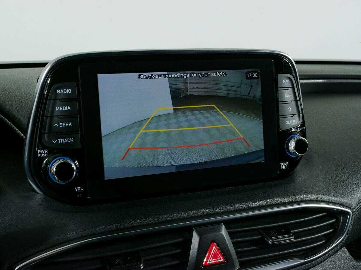 Hyundai Santa Fe с пробегом — 2019 год. Фото: #14