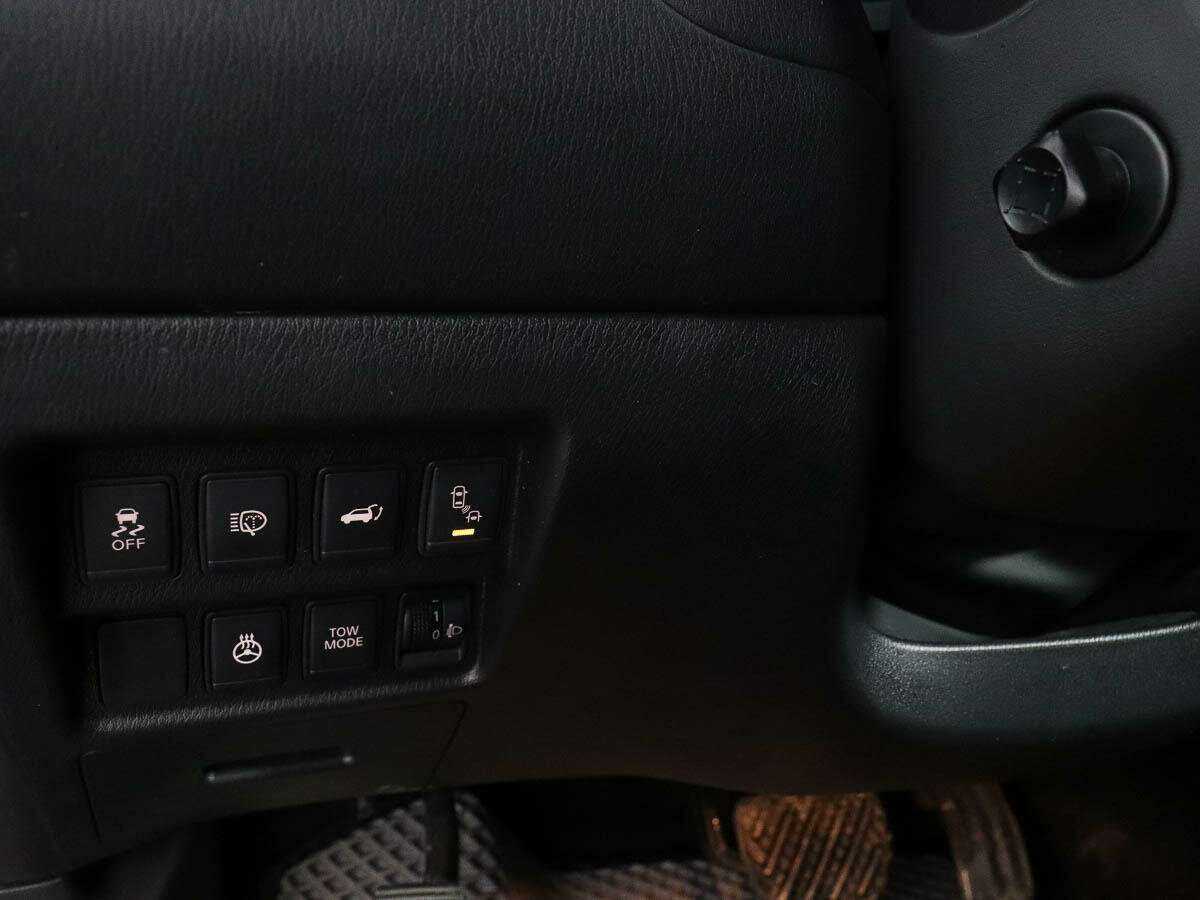 Nissan Pathfinder с пробегом — 2017 год. Фото: #17