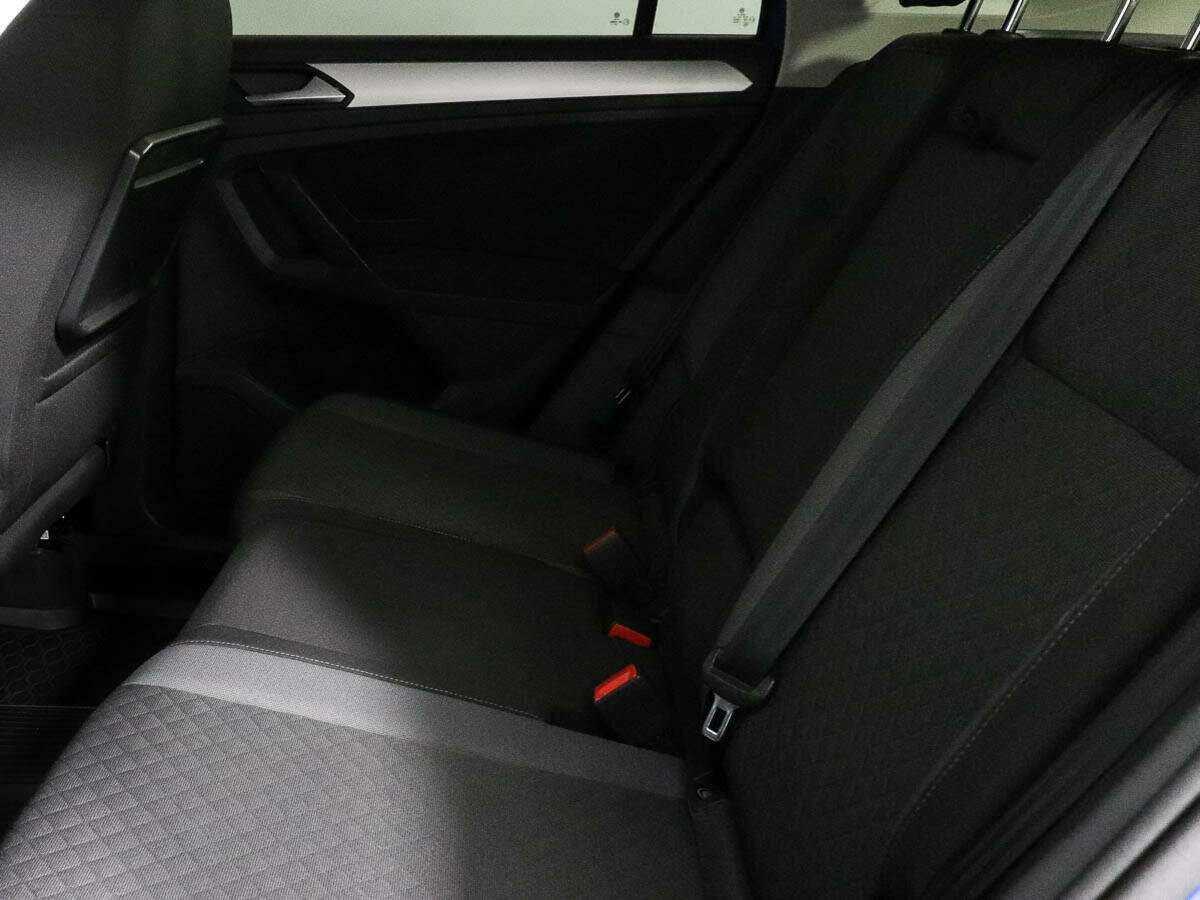 Volkswagen Tiguan с пробегом — 2020 год. Фото: #4