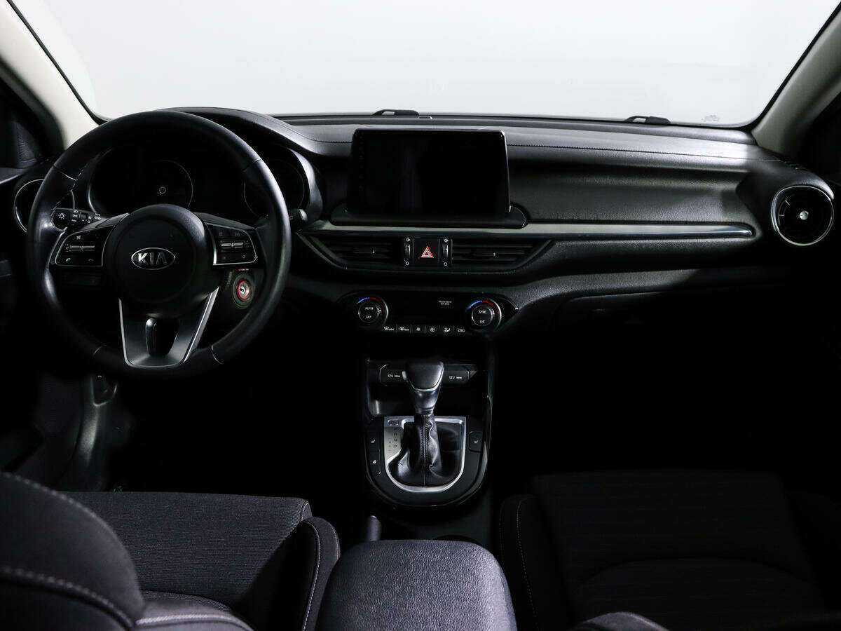 Kia Cerato с пробегом — 2019 год. Фото: #6