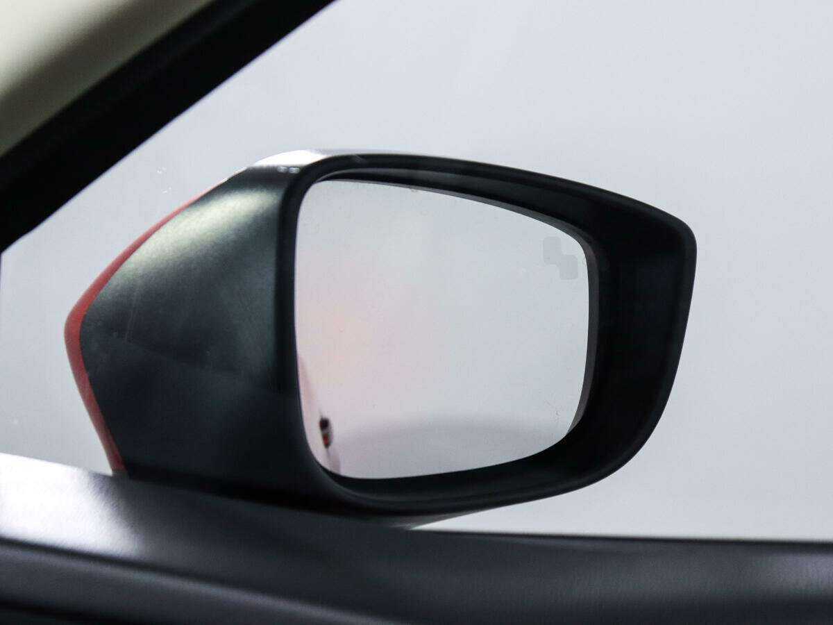 Mazda 3 с пробегом — 2014 год. Фото: #14