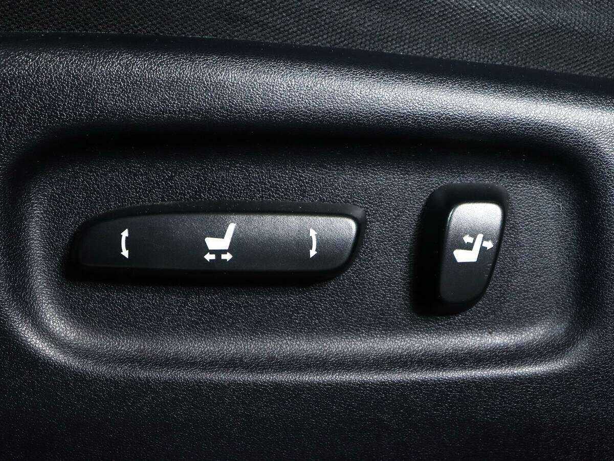 Lexus RX с пробегом — 2012 год. Фото: #15