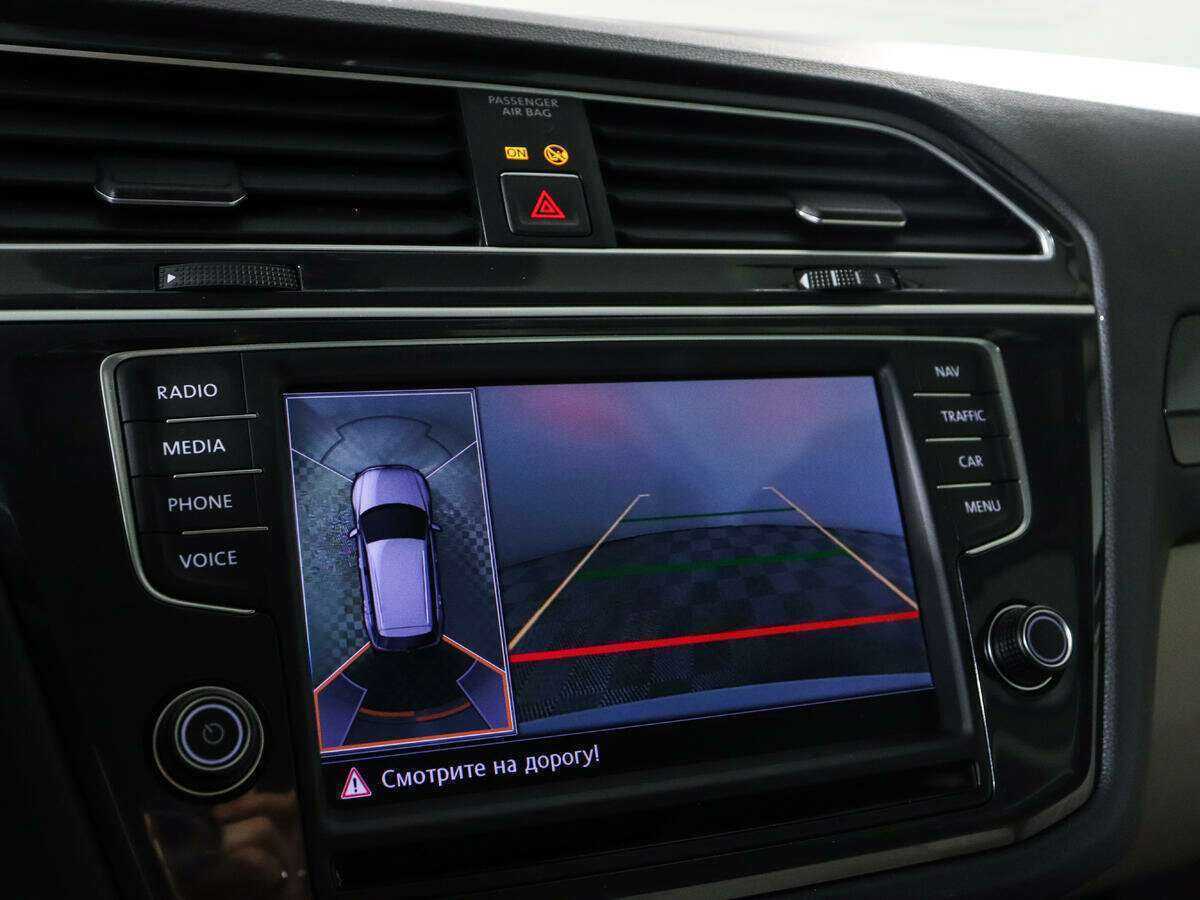 Volkswagen Tiguan с пробегом — 2017 год. Фото: #12