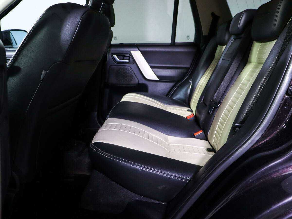 Land Rover Freelander с пробегом — 2012 год. Фото: #8