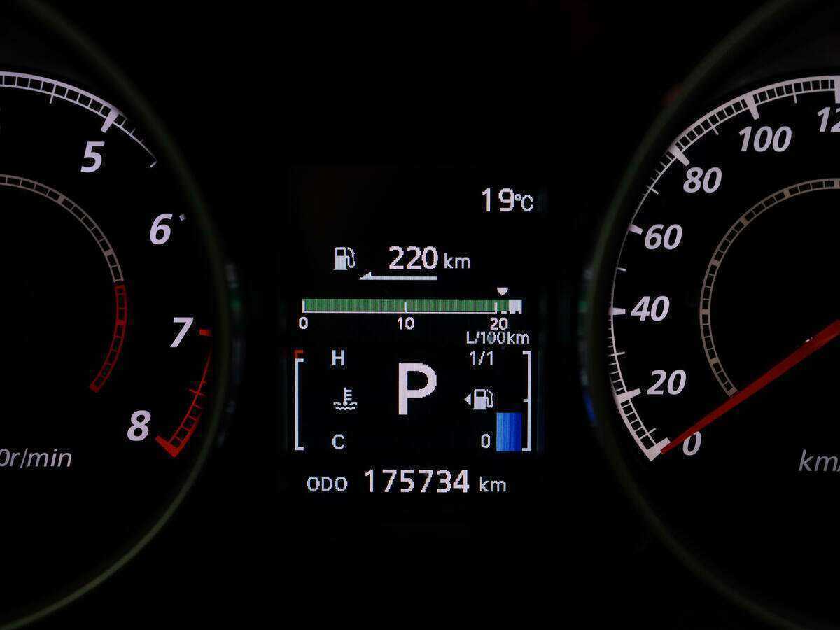 Mitsubishi ASX с пробегом — 2012 год. Фото: #10