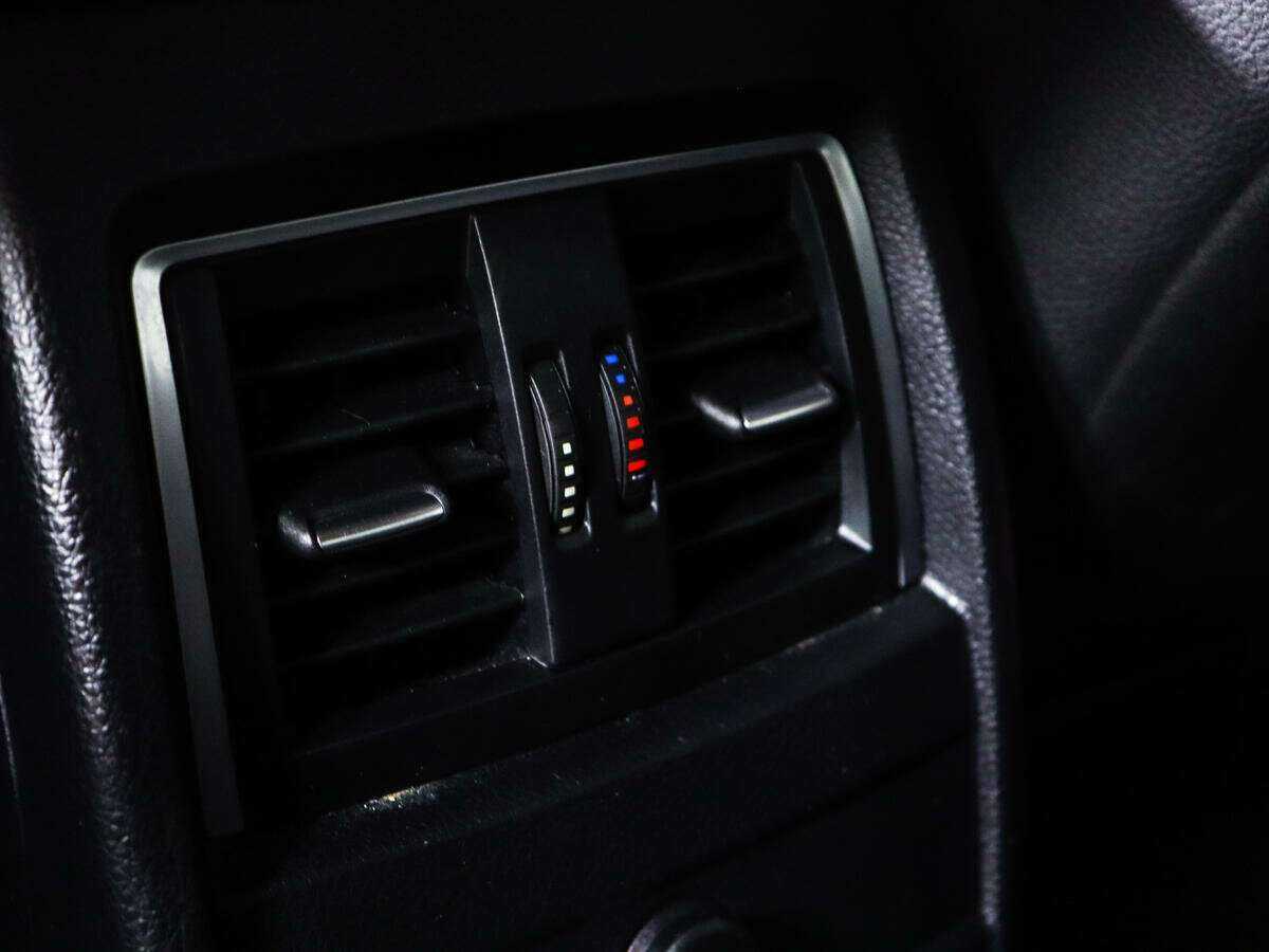 BMW 3 серии с пробегом — 2017 год. Фото: #15