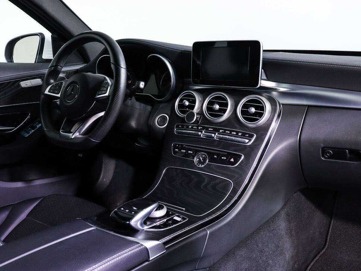 Mercedes-Benz C-Класс с пробегом — 2015 год. Фото: #6