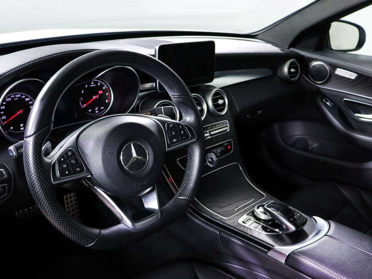 Mercedes-Benz C-Класс с пробегом — 2015 год. Фото: #11